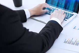 报考初级会计职称考试是否需要工作年限？