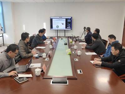 电气与电子工程学院顺利举行科技成果鉴定与技术咨询会